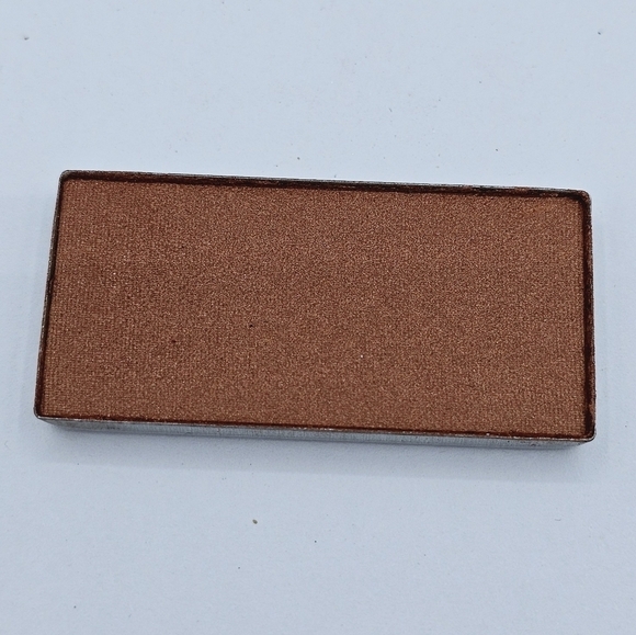 Mary Kay Golden Copper Chromafusion Cheek Powder - Picture 4 of 5